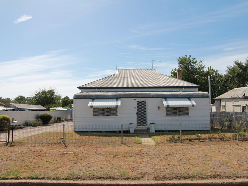 286 Morton St, Moree, NSW 2400 House for Sale
