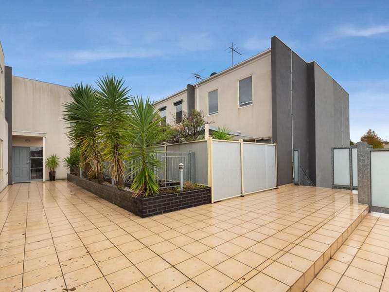 8/2 Scott Street, Essendon, Vic 3040