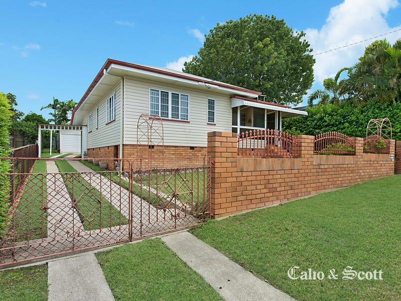 12 Bernard Street, Brighton, QLD 4017
