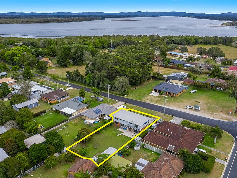 46 Riverview Street, Iluka, NSW 2466 Property Details