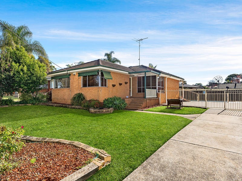 Real Estate & Property for Sale in Glen Alpine, NSW 2560 (+1 location