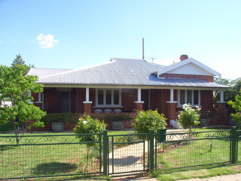 55 Dalton, Parkes, NSW 2870 Property Details