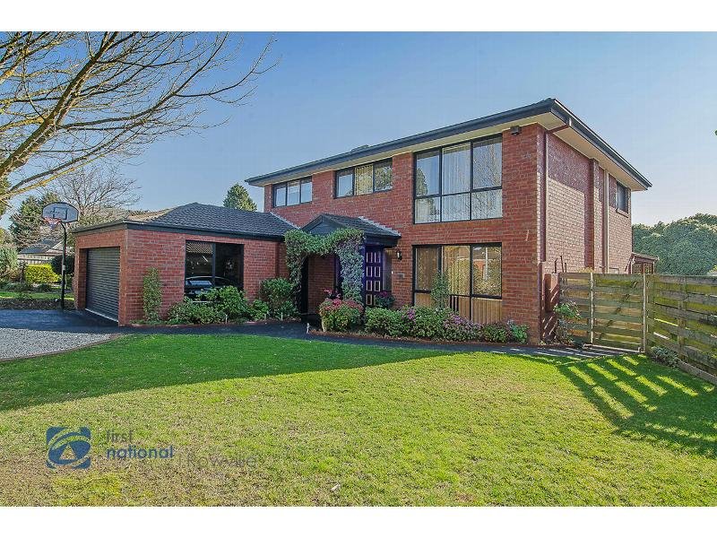 19 Buckingham Drive, Rowville, Vic 3178 Property Details