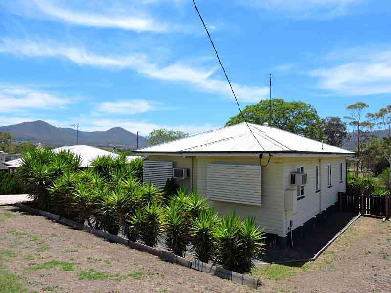 5 Cedar St, Killarney, Qld 4373 Property Details
