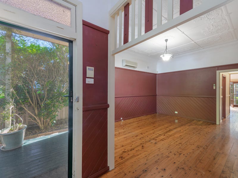 21 Fawcett Street, Mayfield, NSW 2304