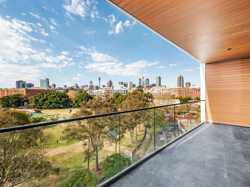 802/2F Wentworth Park Road, Glebe, NSW 2037