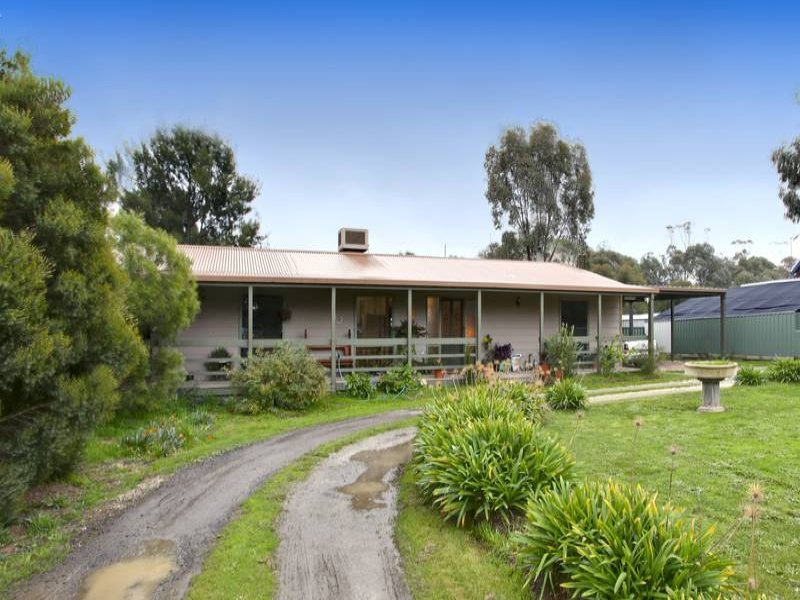 16 Rennie Street, Huntly, Vic 3551 Property Details