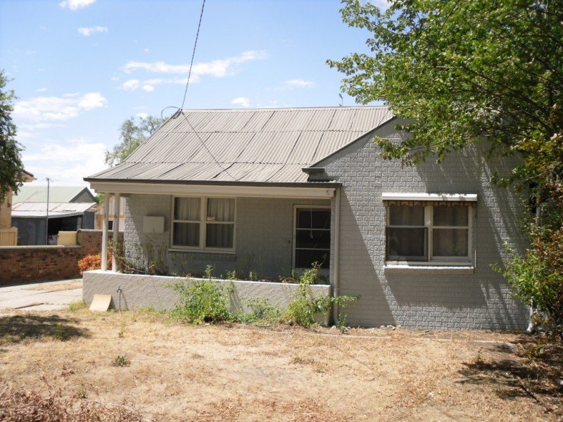 16 Maple Street, Golden Square, VIC 3555