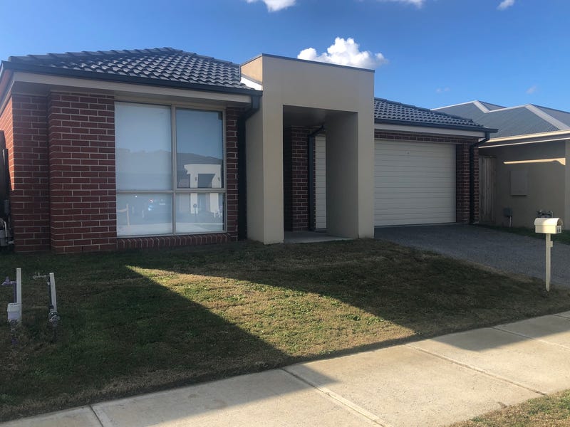 44 Copper Beech Road, Beaconsfield, VIC 3807