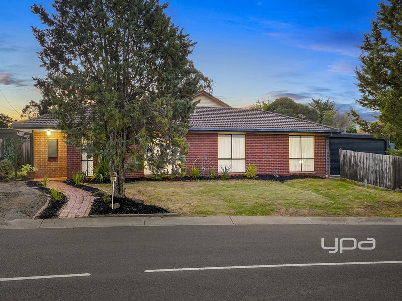 70 Reservoir Road, Sunbury, Vic 3429 Property Details