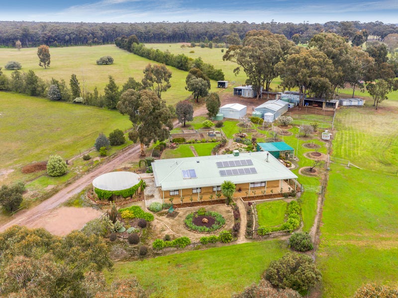 34 Beecroft Road, Goornong, Vic 3557 Property Details