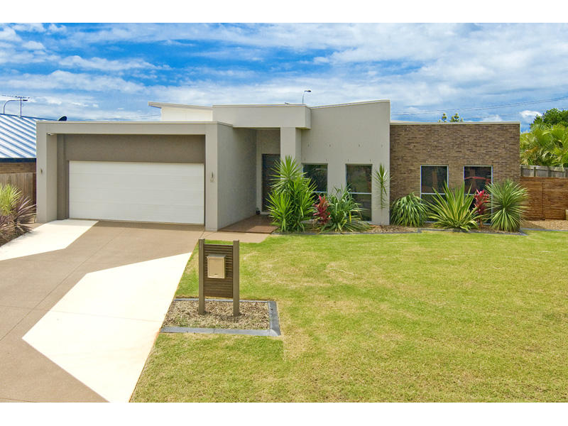 14 Huntly Place, Redland Bay, QLD 4165