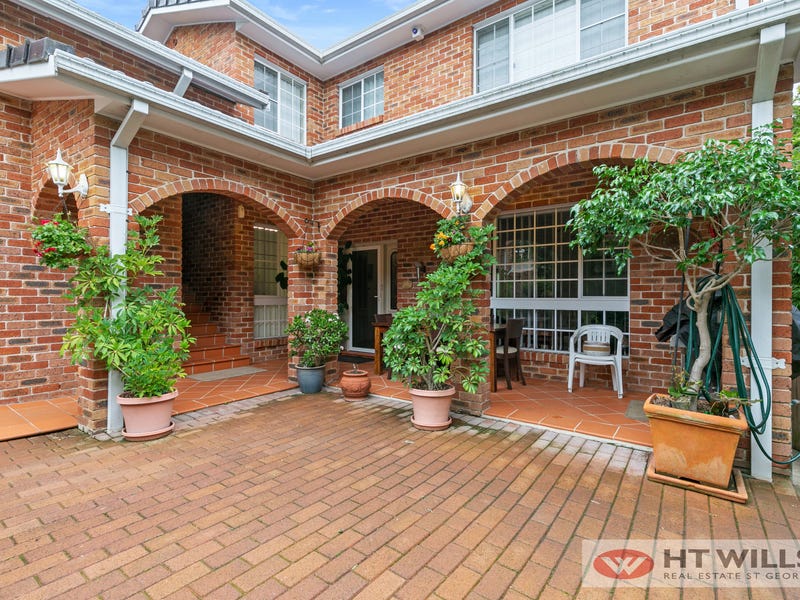 Houses for Sale in Hurstville Grove, NSW 2220