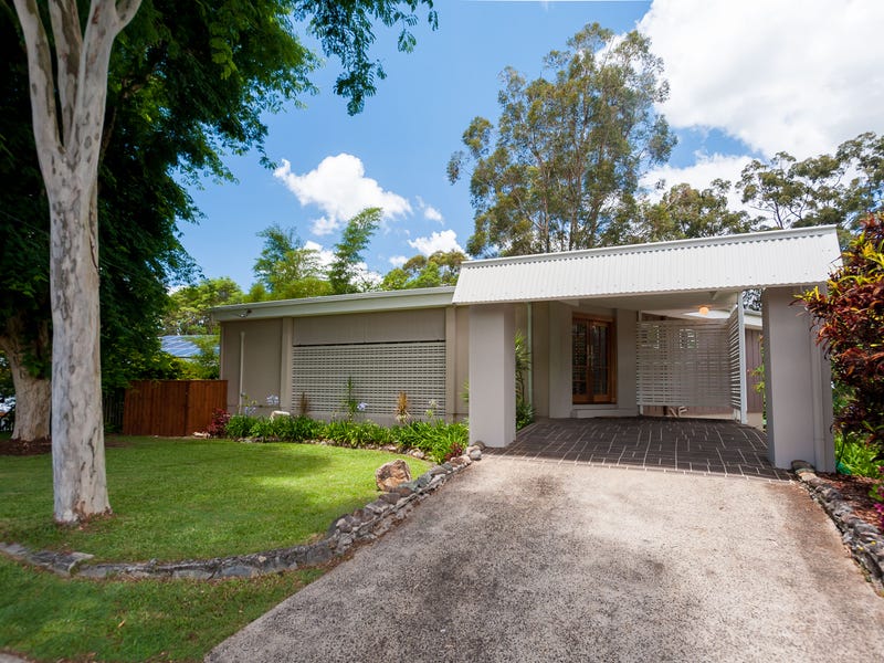 72 Panorama Dr, Nambour, Qld 4560 Property Details
