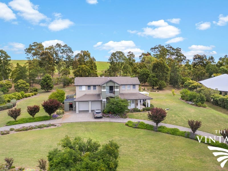 5 Peppertree Drive, Pokolbin, NSW 2320 Property Details