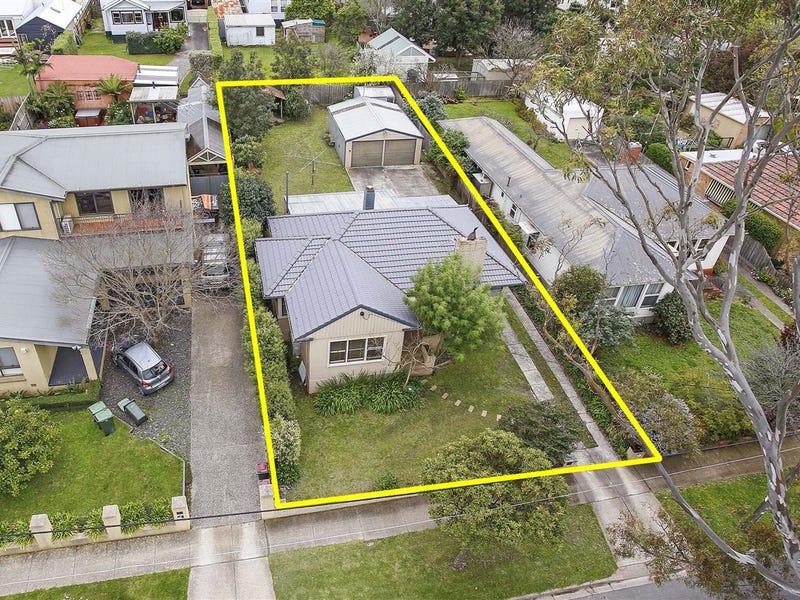 26 Fairmont Road, Newtown, Vic 3220 Property Details