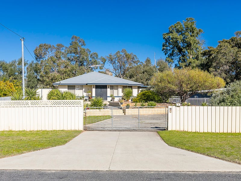 16 Upperthong St, Bullsbrook, WA 6084 House for Sale