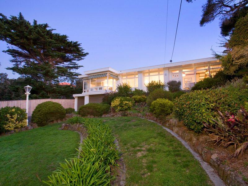 11 Ford Street, Rye, VIC 3941