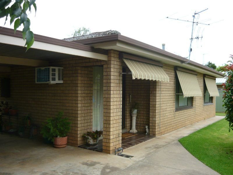 2/39 Market Street, Benalla, Vic 3672 Property Details