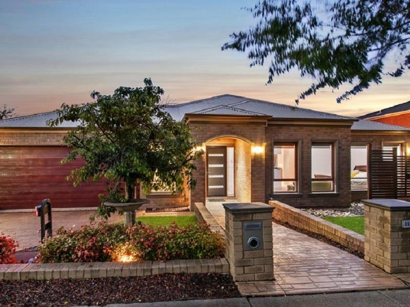 110 Berwick Springs Promenade Narre Warren South Vic 3805