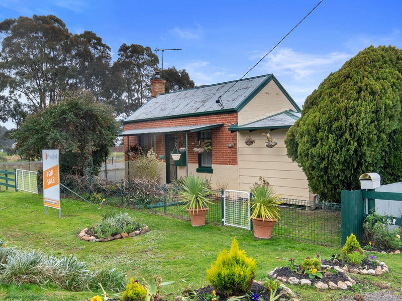 200 Broadway, Dunolly, VIC 3472