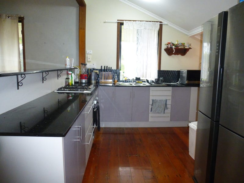 82 Bruce Highway, Mirriwinni, QLD 4871