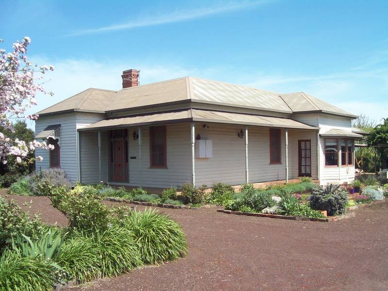 18 Terang Road, Noorat, Vic 3265 Property Details