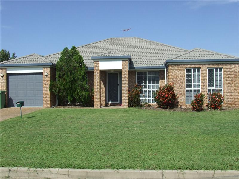 2 Woodbine Drive, Annandale, QLD 4814