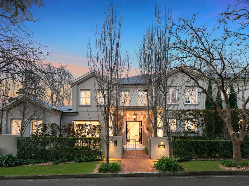 14 Warrabina Avenue, St Ives, NSW 2075