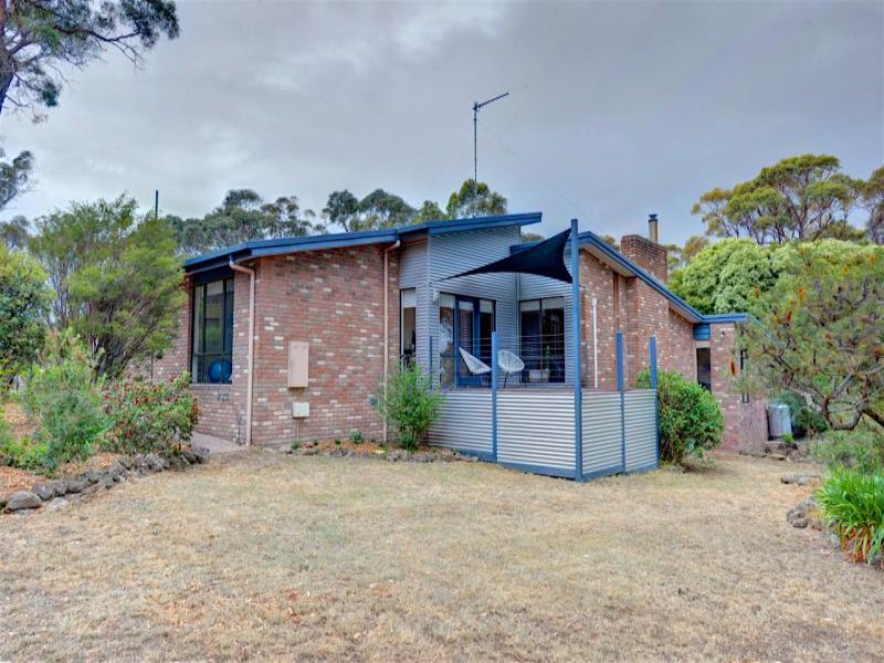 68 Eucalyptus Drive, Invermay, Vic 3352 Property Details