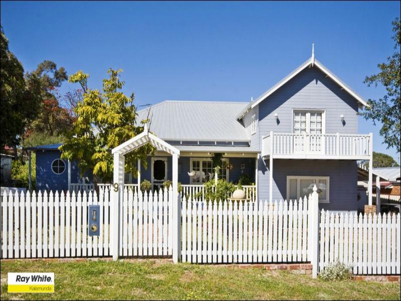 9 Lyndhurst Road, Kalamunda, WA 6076 Property Details