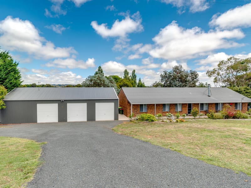 31 East Street, Crookwell, NSW 2583 House for Sale