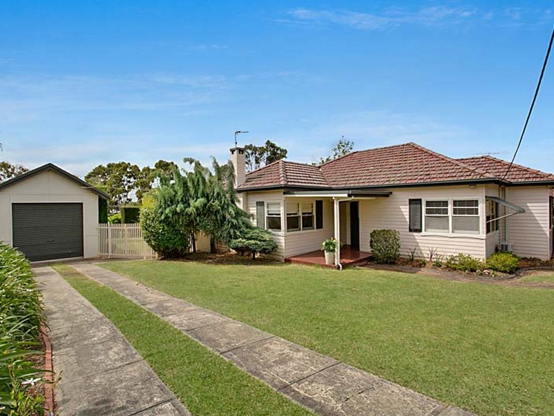 6 Murrandah Avenue, Camden, NSW 2570 Property Details