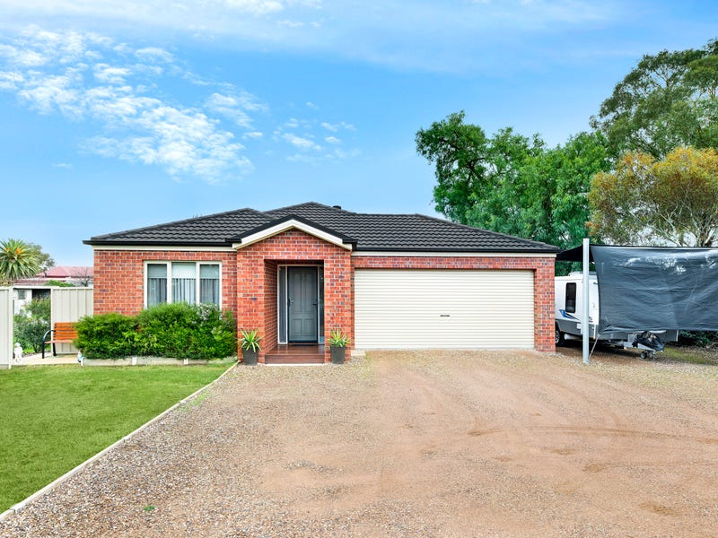 18 Grant Street, Goornong, Vic 3557 Property Details