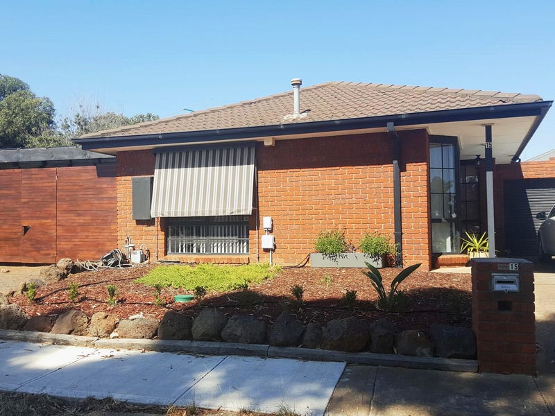 15 Ruairi Court, Kurunjang, Vic 3337