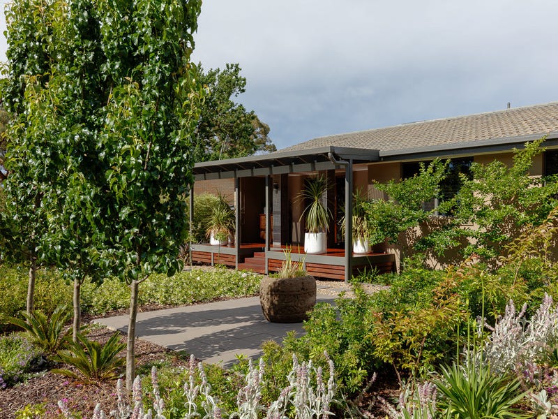 16 Krichauff Street Page Act 2614 Realestate Com Au