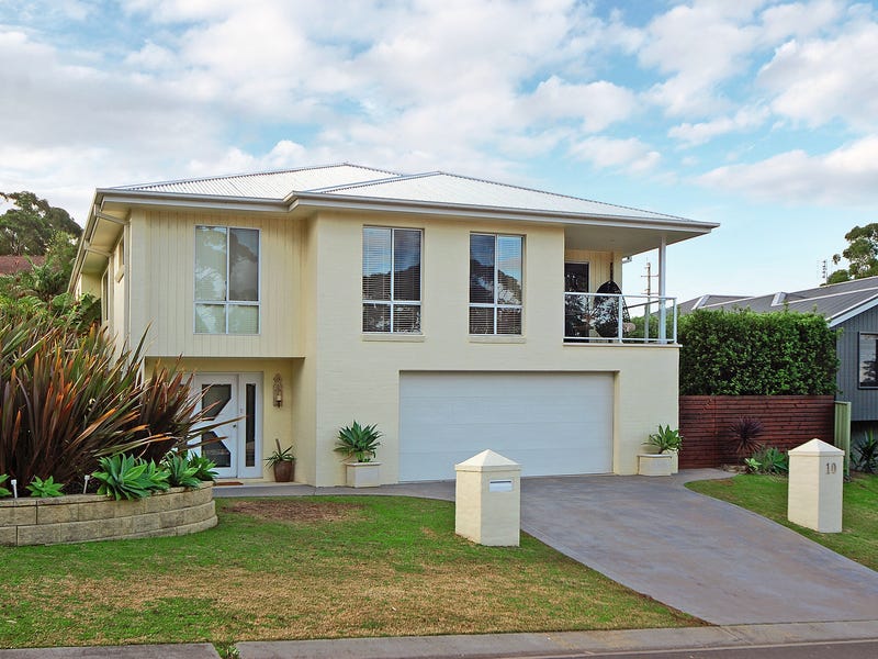 10 Yarrawonga Drive, Mollymook Beach, NSW 2539