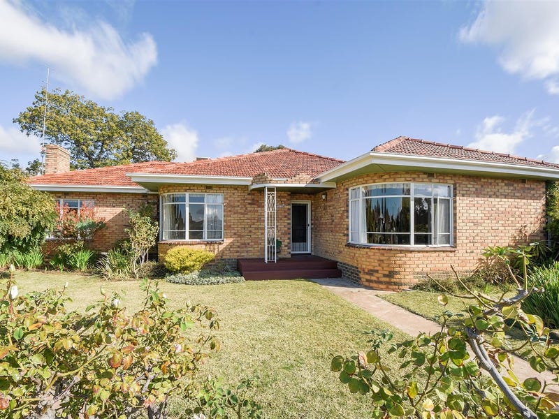 4 Kalimna Avenue, Horsham, Vic 3400 Property Details