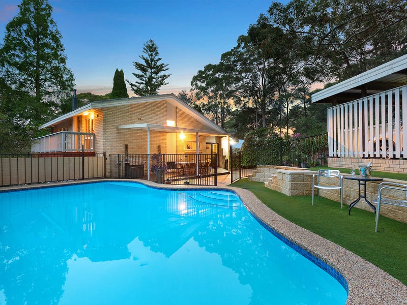 17 Campbell Drive, Wahroonga, NSW 2076 Property Details