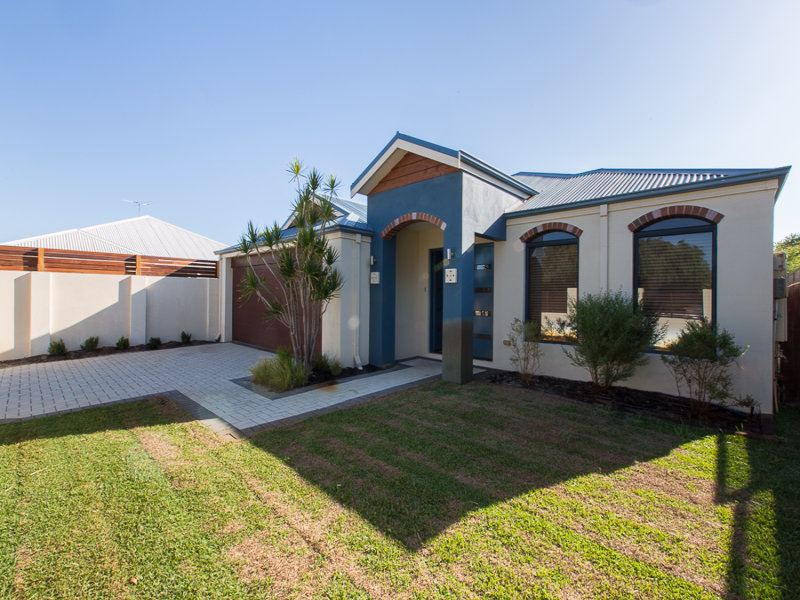 43 Rome Road, Melville, WA 6156