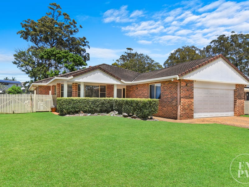 86 Greenmeadows Drive, Port Macquarie, NSW 2444 House for Sale