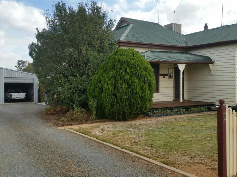 7 Elizabeth Street, Donald, Vic 3480 Property Details
