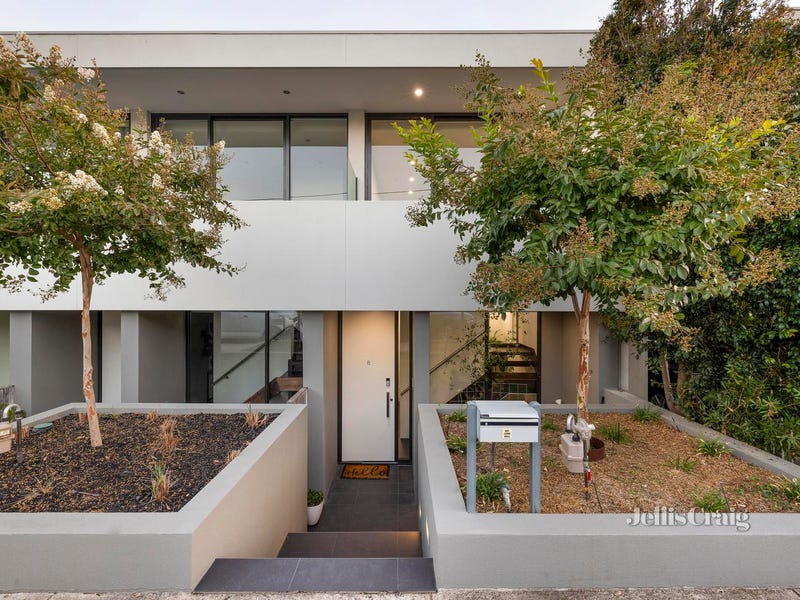 8 Campbell Grove, Northcote, Vic 3070 House for Sale