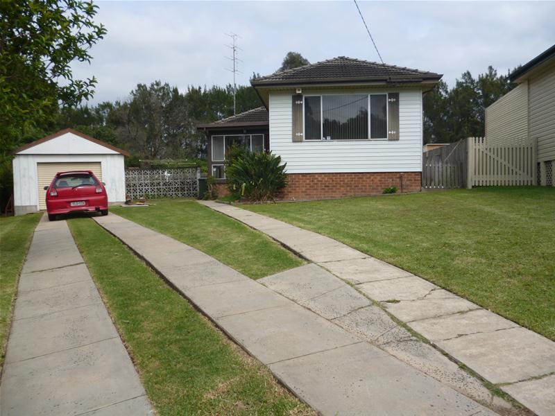 30 Lakelands Drive, Dapto, NSW 2530