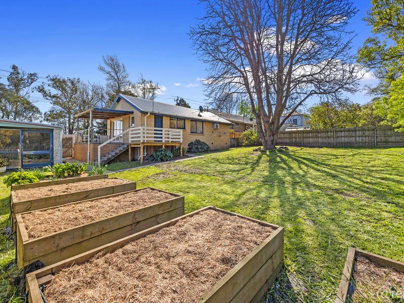 4 Maroondah Highway, Healesville, Vic 3777 House for Sale