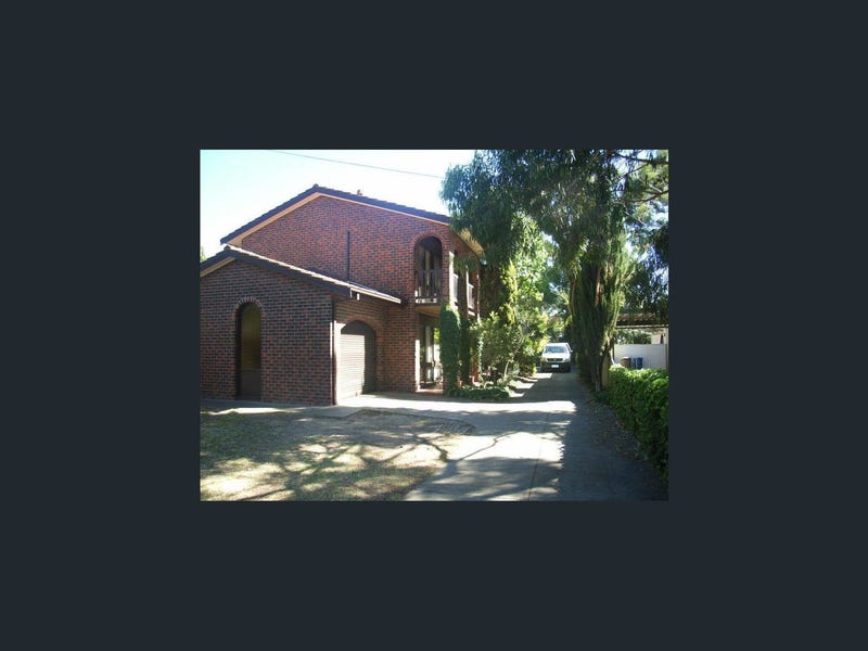 2/18 Byron Road, Black Forest, SA