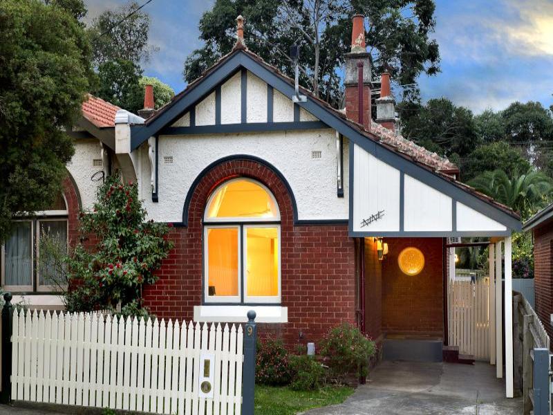 9 Warburton Road, Camberwell, VIC 3124