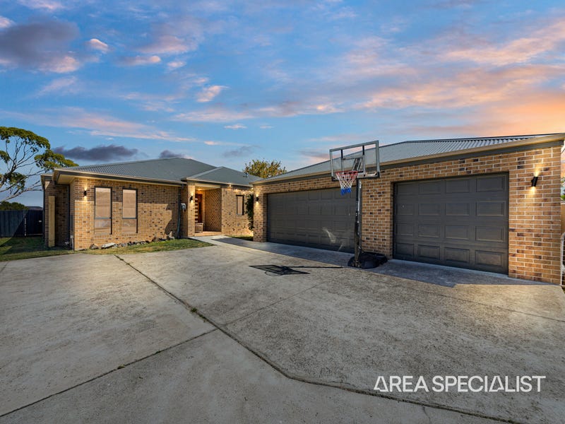 14A Charles Street, Koo Wee Rup, VIC 3981