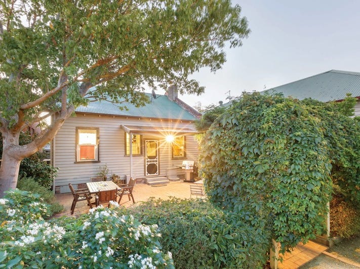 17 Ascot Street S, Ballarat Central, VIC 3350