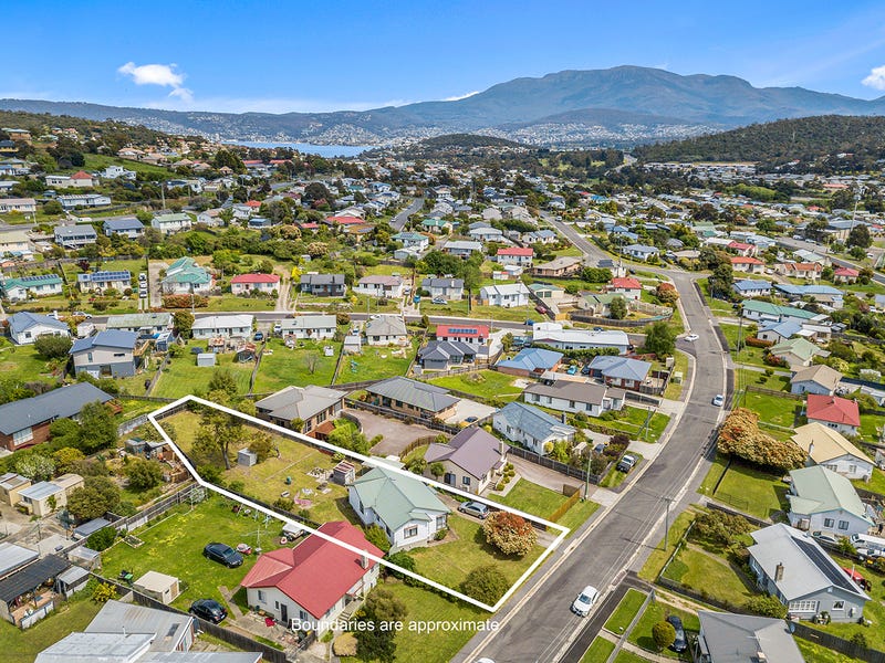 107 Bass Street, Warrane, Tas 7018 Property Details